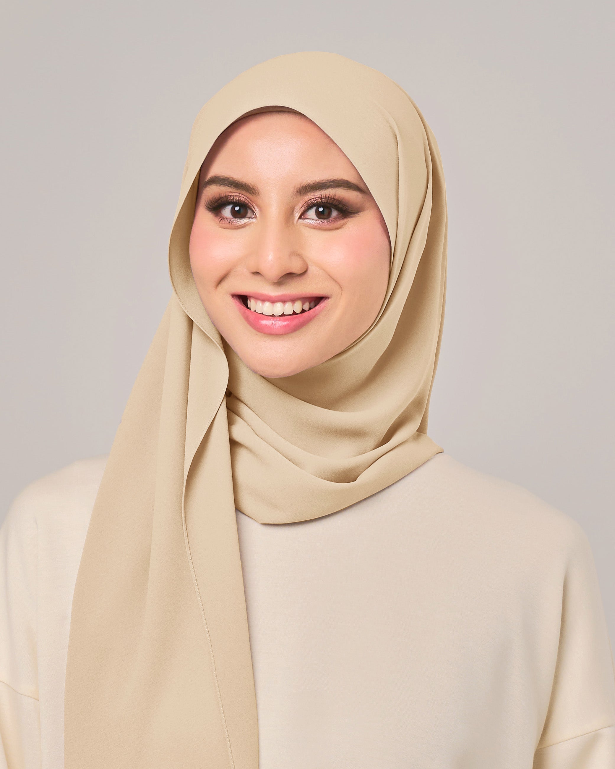 Ayra Hoodie Crepe Chiffon Shawl