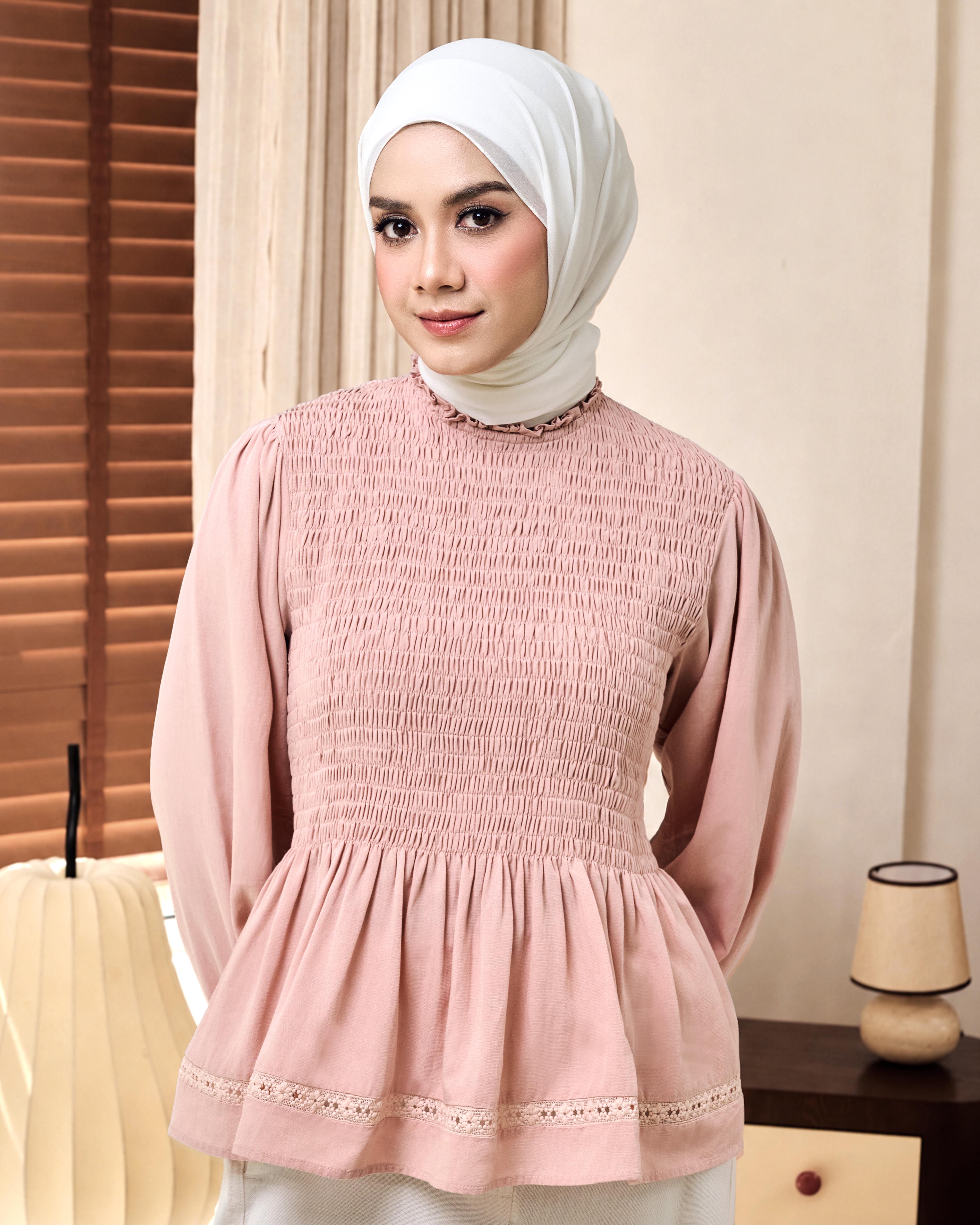 Betly Top in Pink