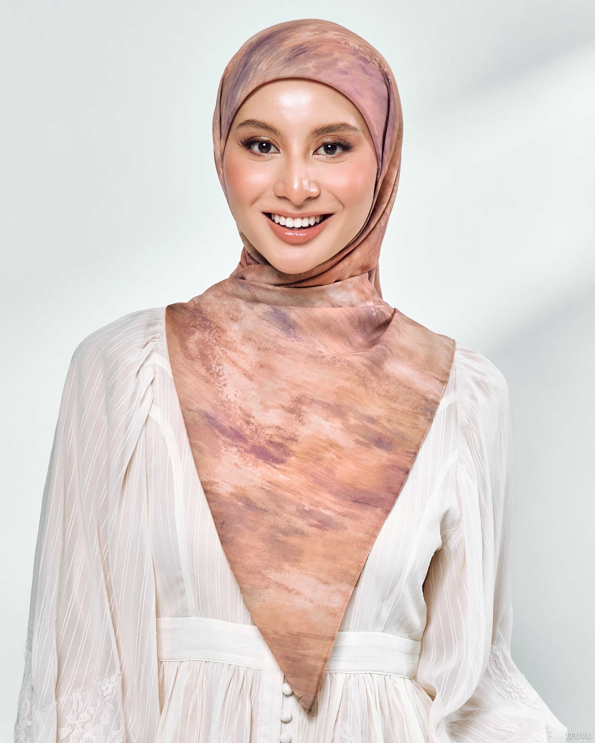 Claude in Creme Brulee