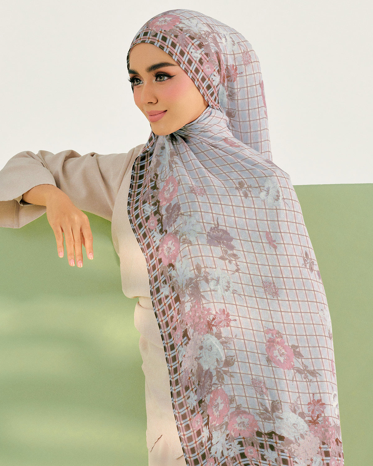 Cottage Bloom in Elsie Modal Shawl