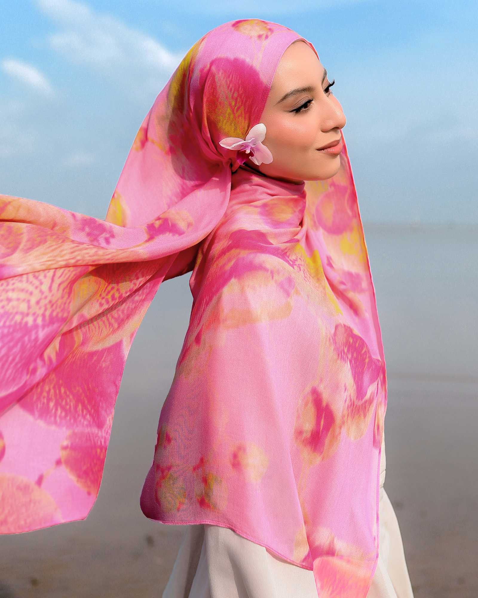 ORCHID IN FANCY MODAL SHAWL