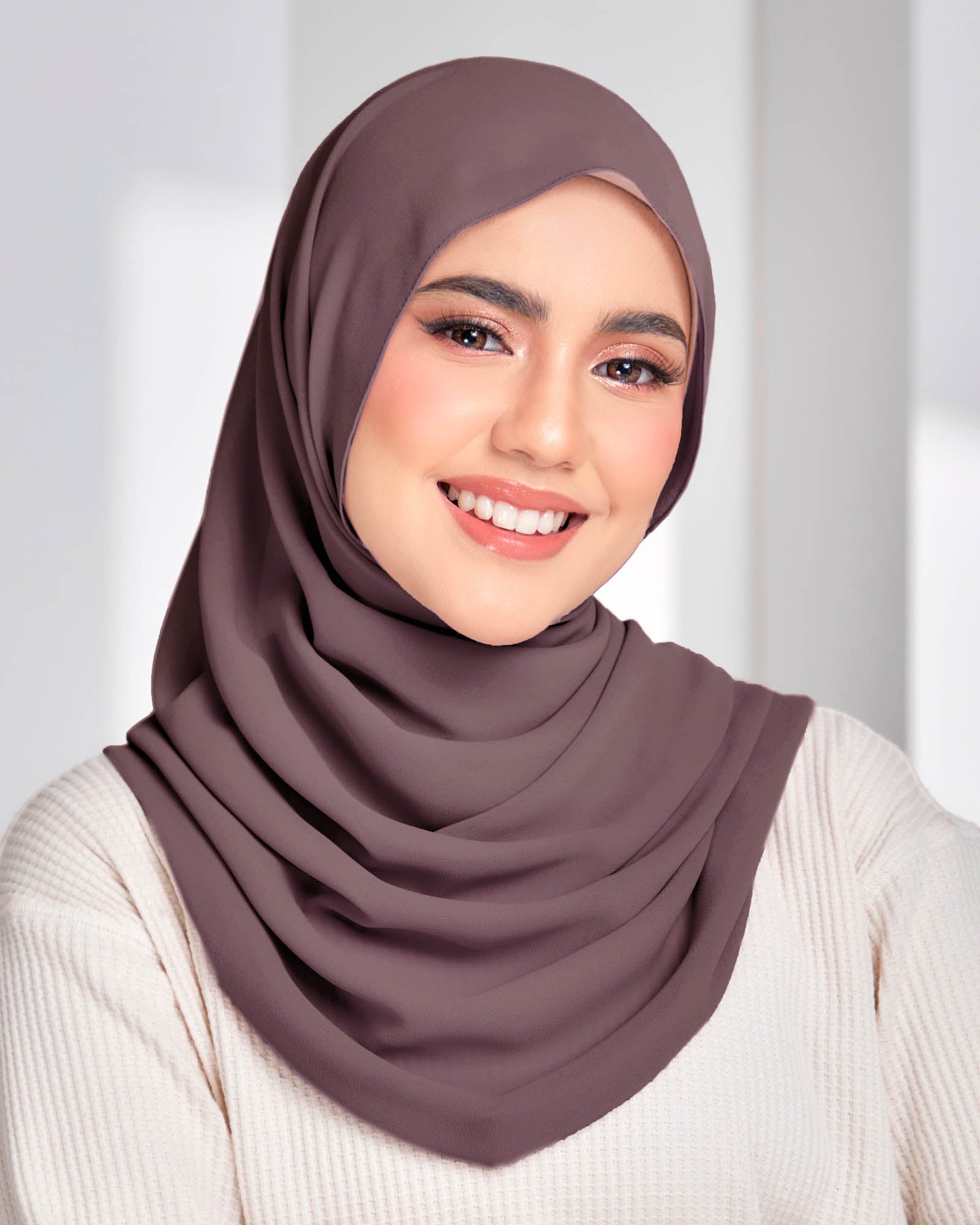 Safiyya Pearl Chiffon Shawl