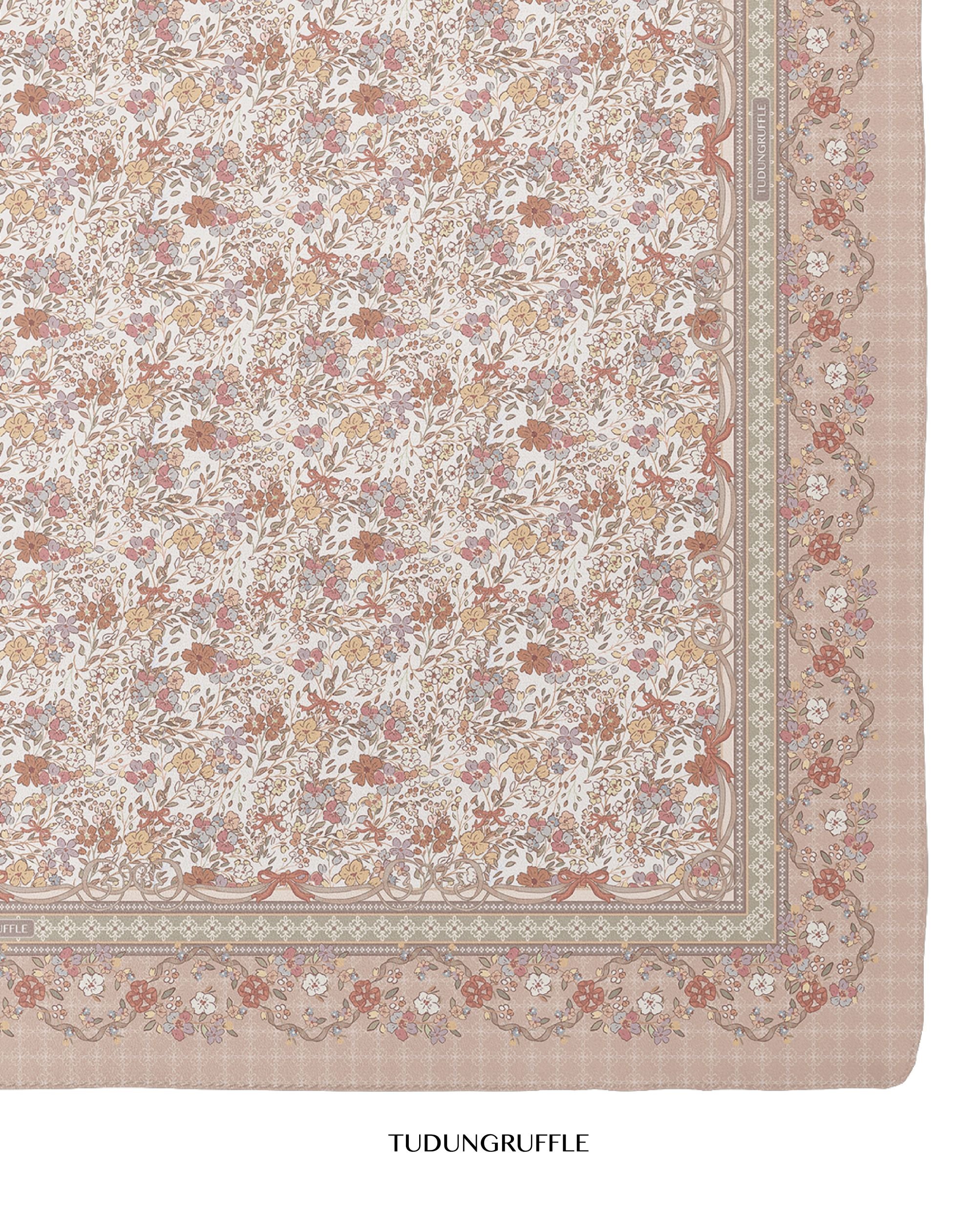 Kesuma in Apricot