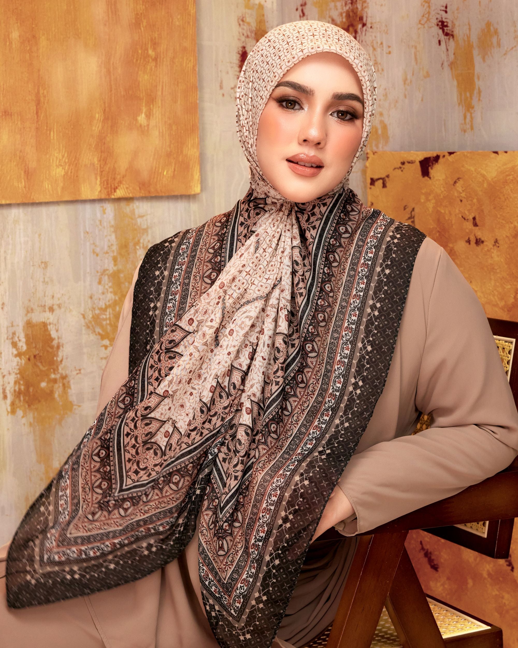 Arabesque in Layla