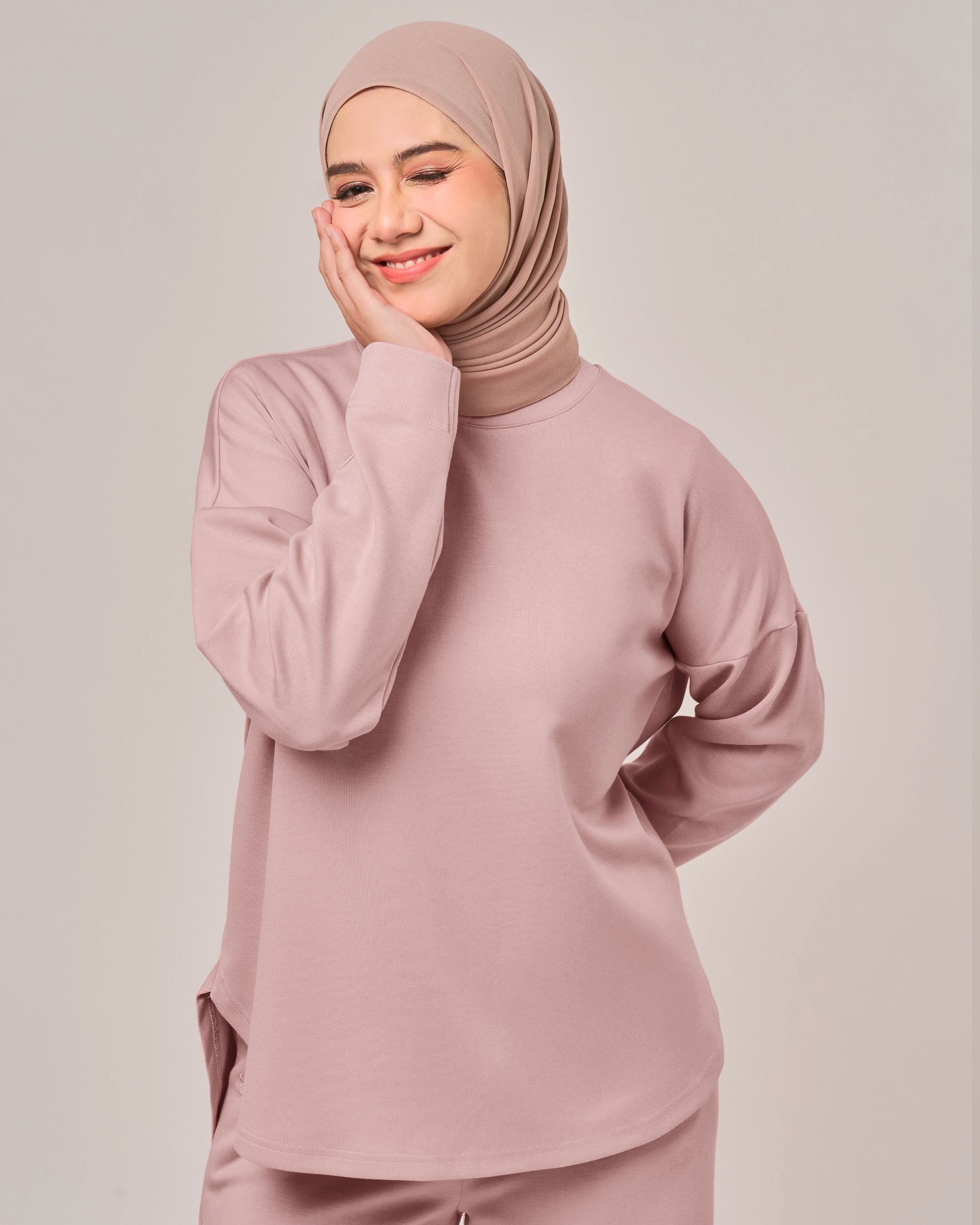 CORA TOP IN PINK