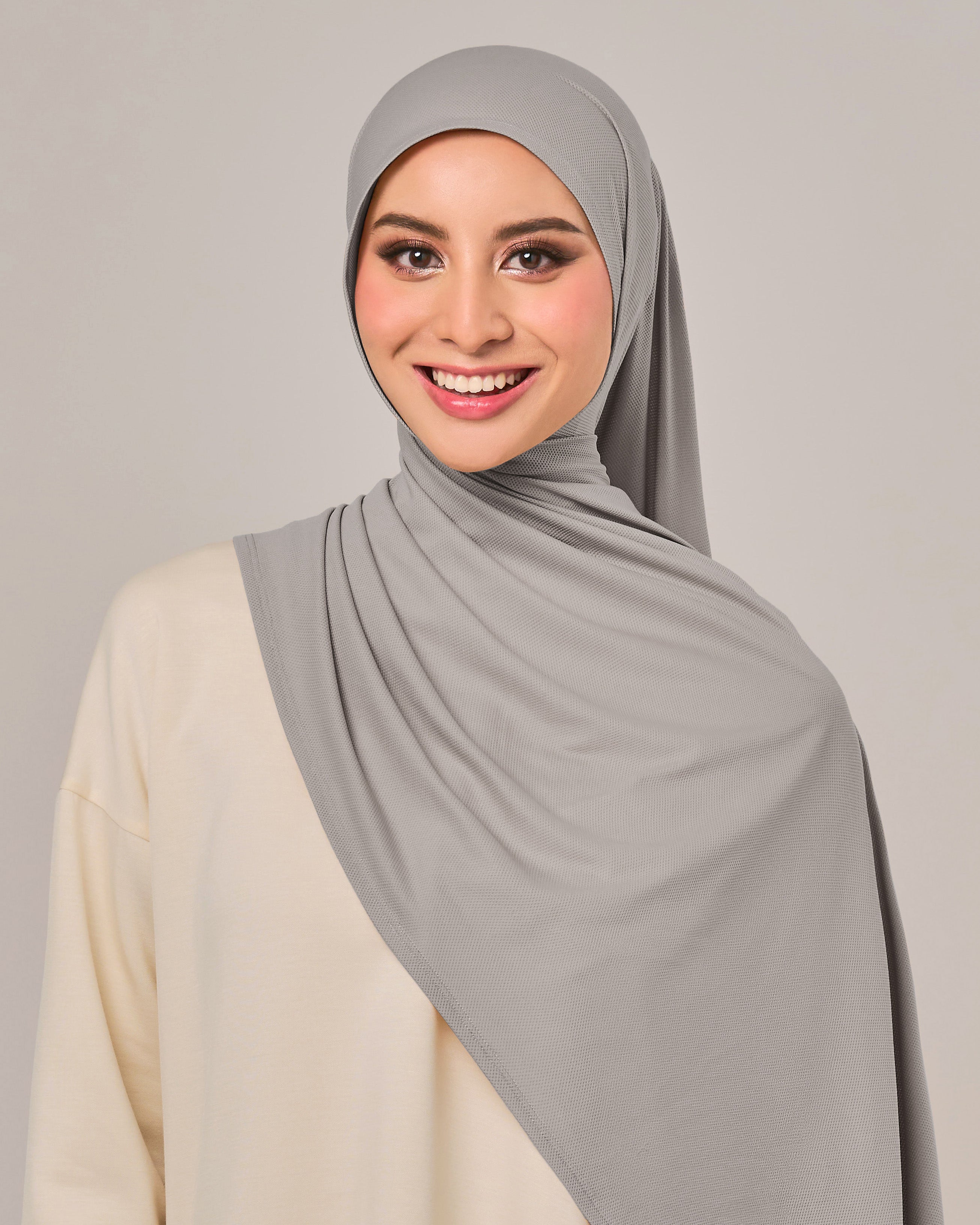 Active Wear - Sport Shawl