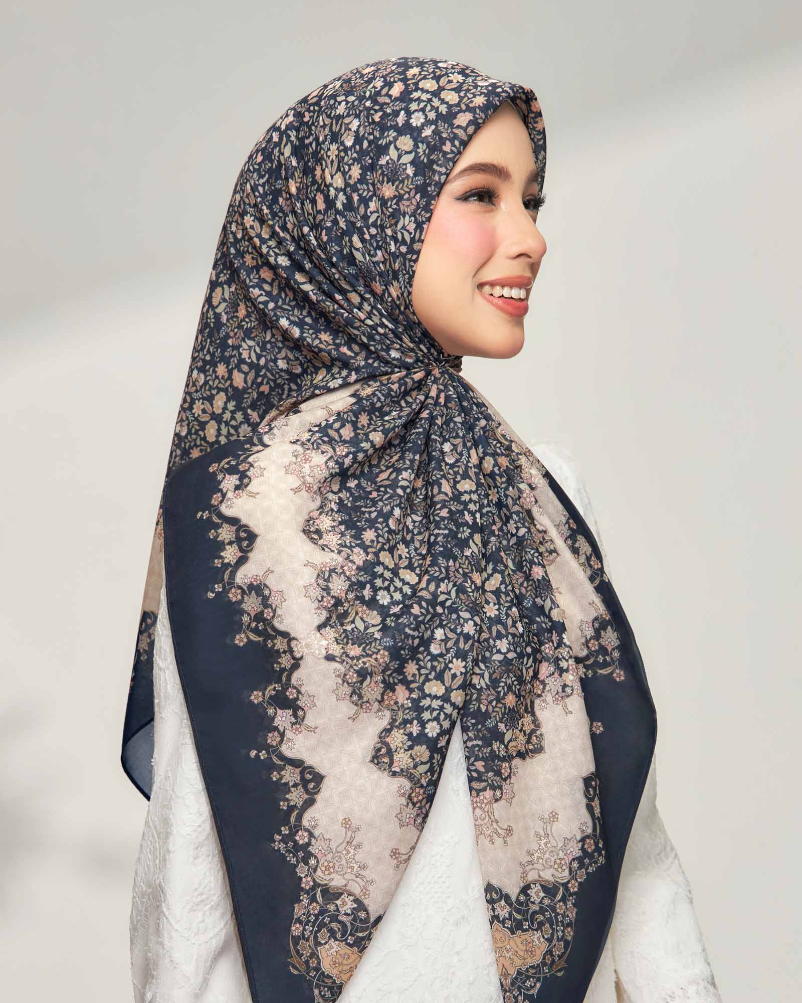 Henna in Twilight Cotton Shawl