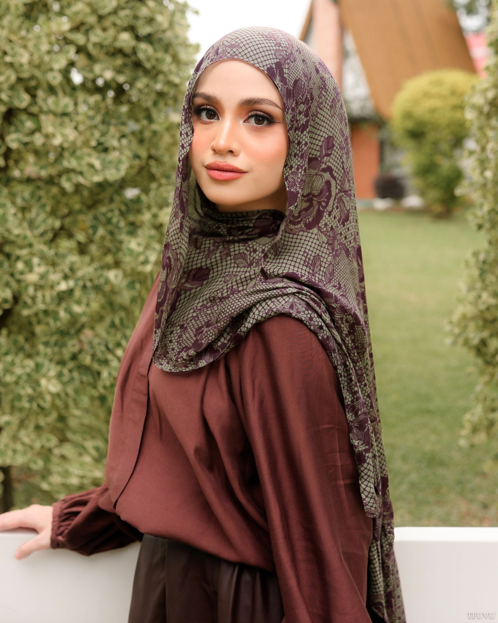 Modal Lace in Verdura