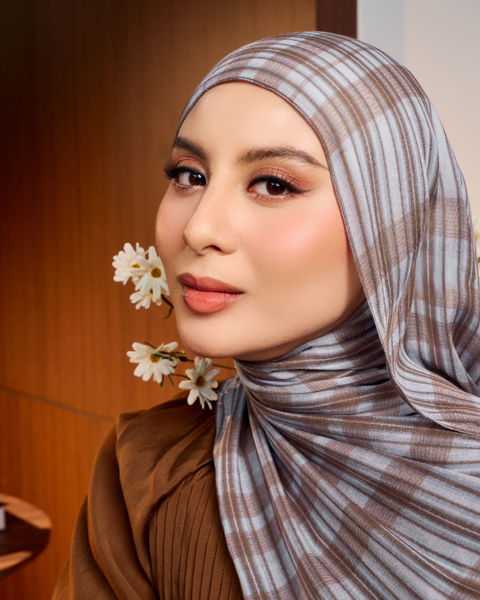 Plaid In Vivy Modal Shawl