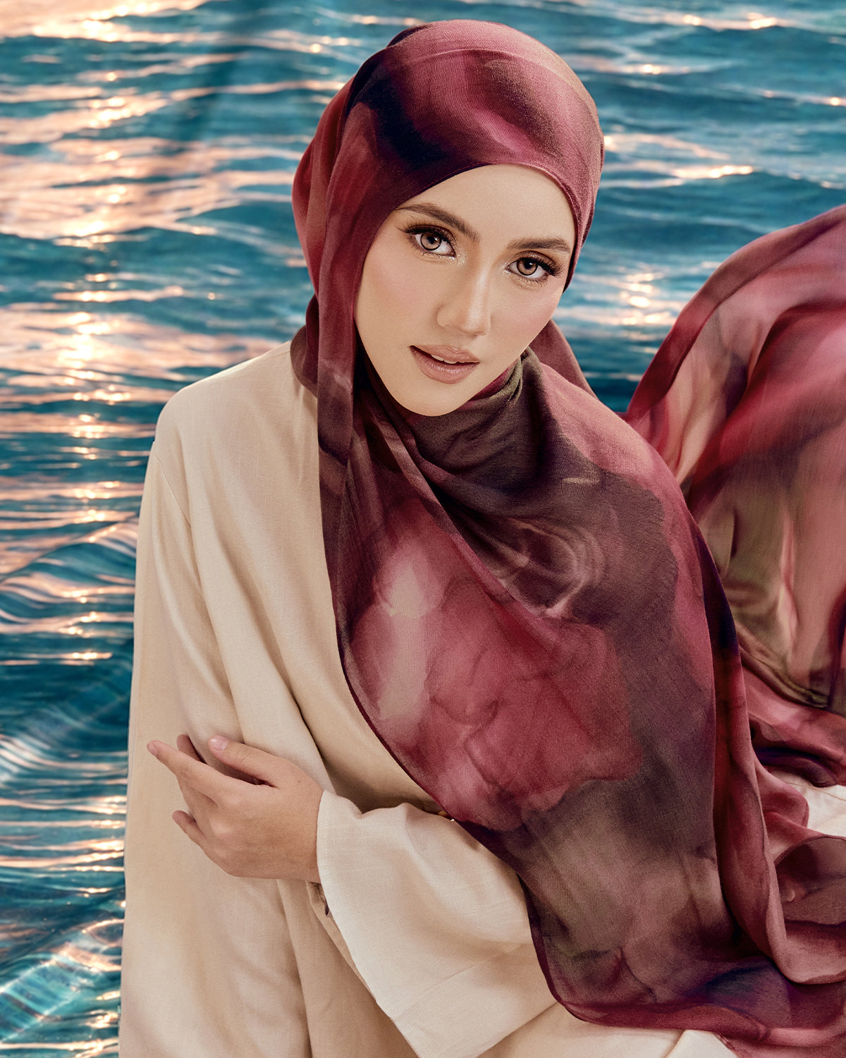 Bayu in Wirda Modal Shawl