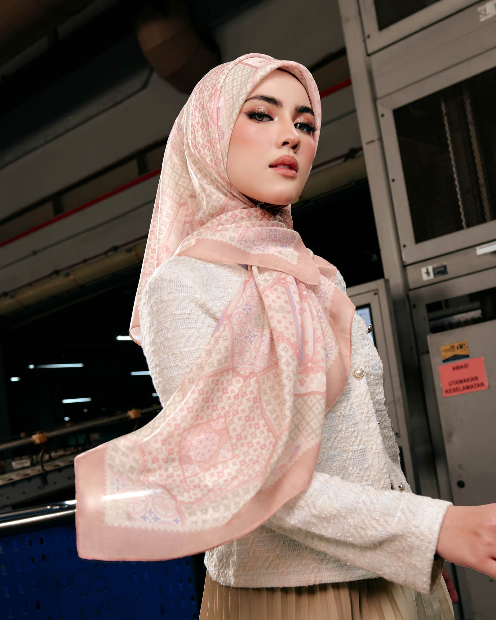 Candawara in Caramel