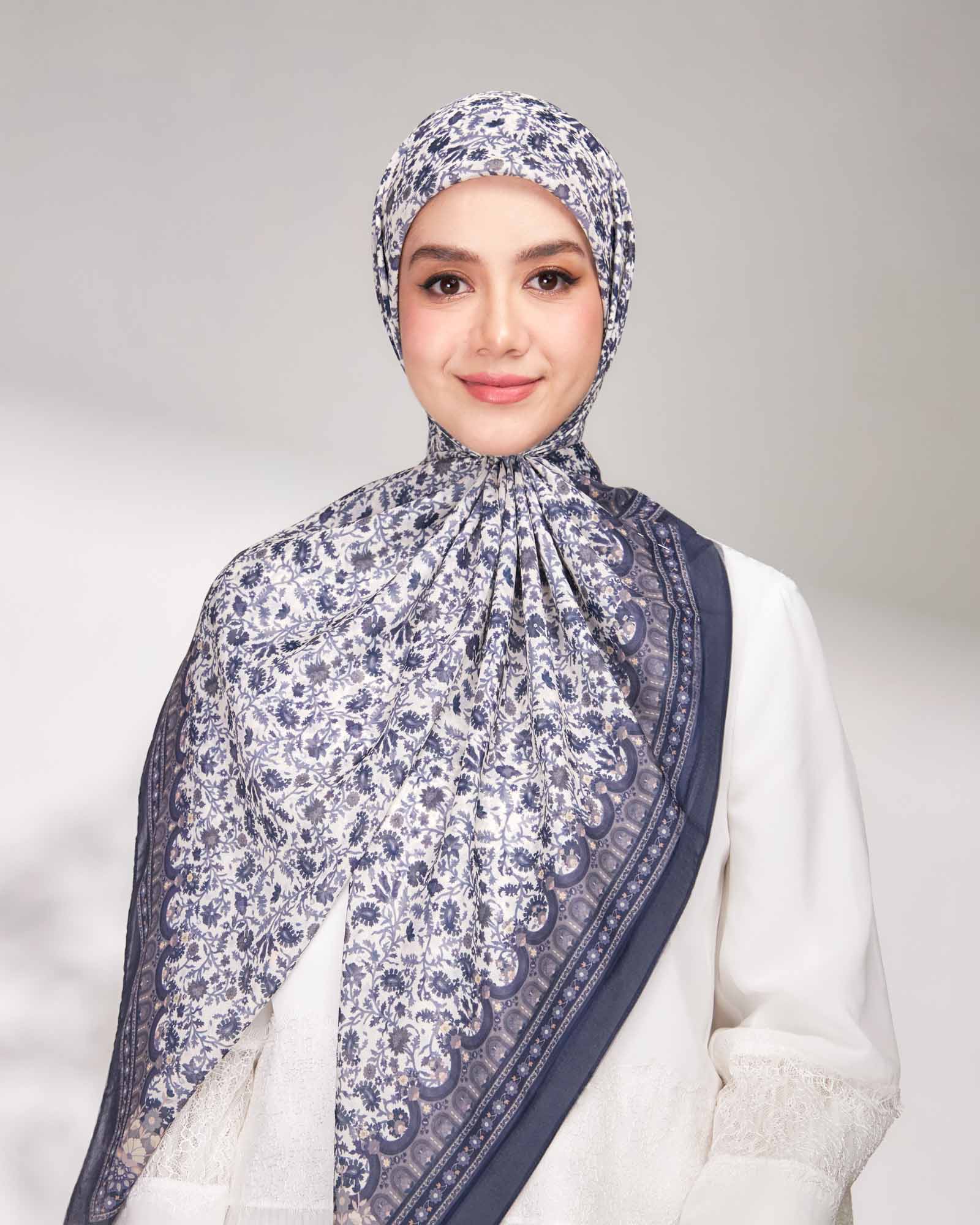 Ikatan Kasih EL in Rahul Sapphire
