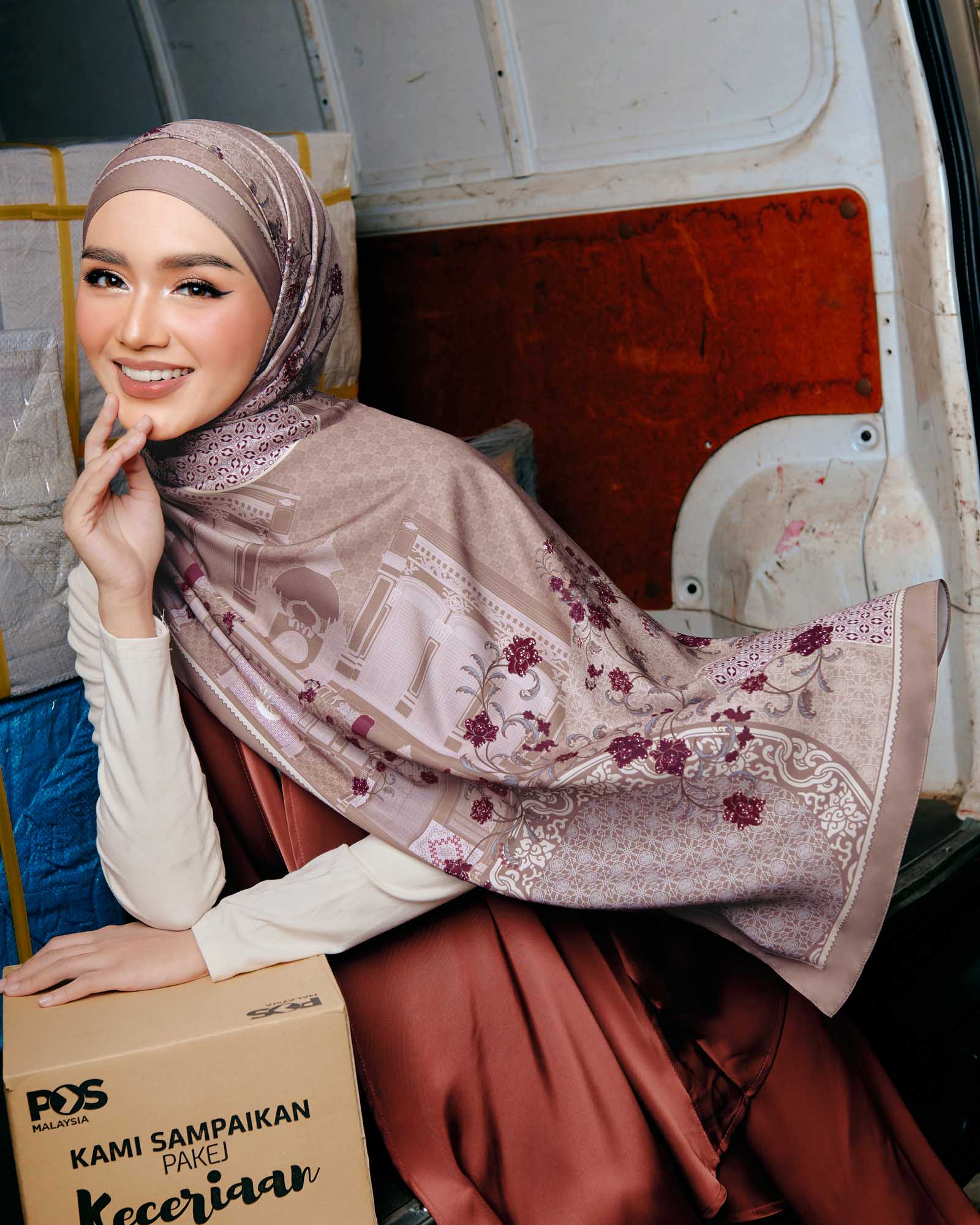Warisan in Mocha