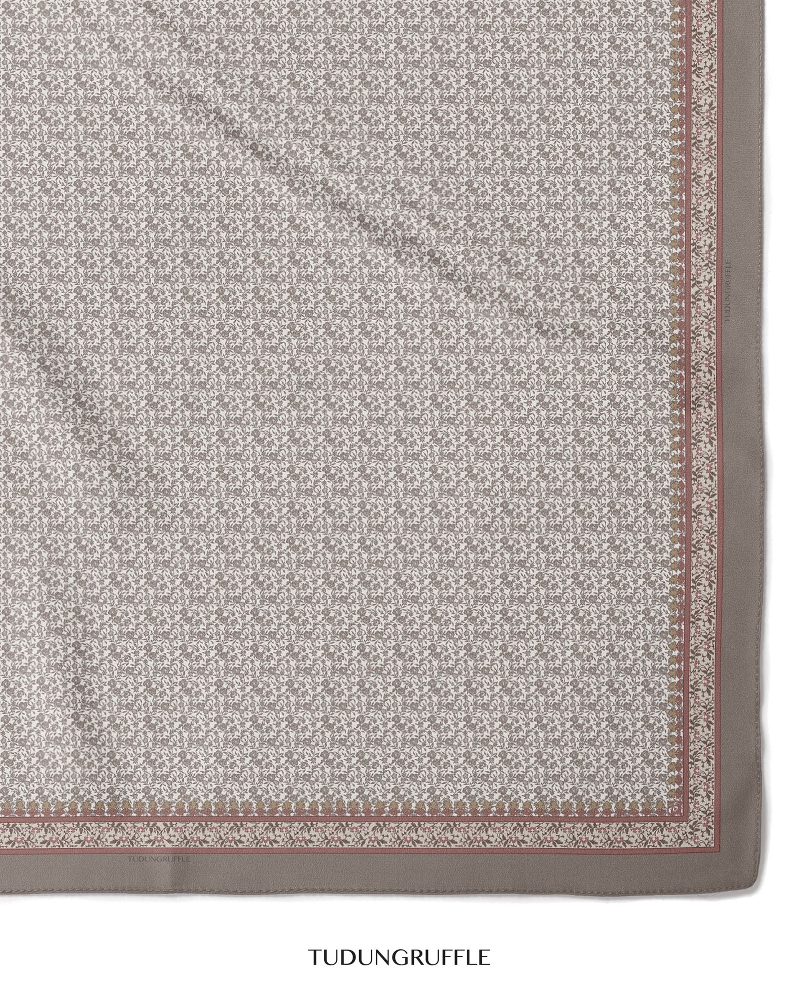 Srikandi Cotton Shawl in Akik