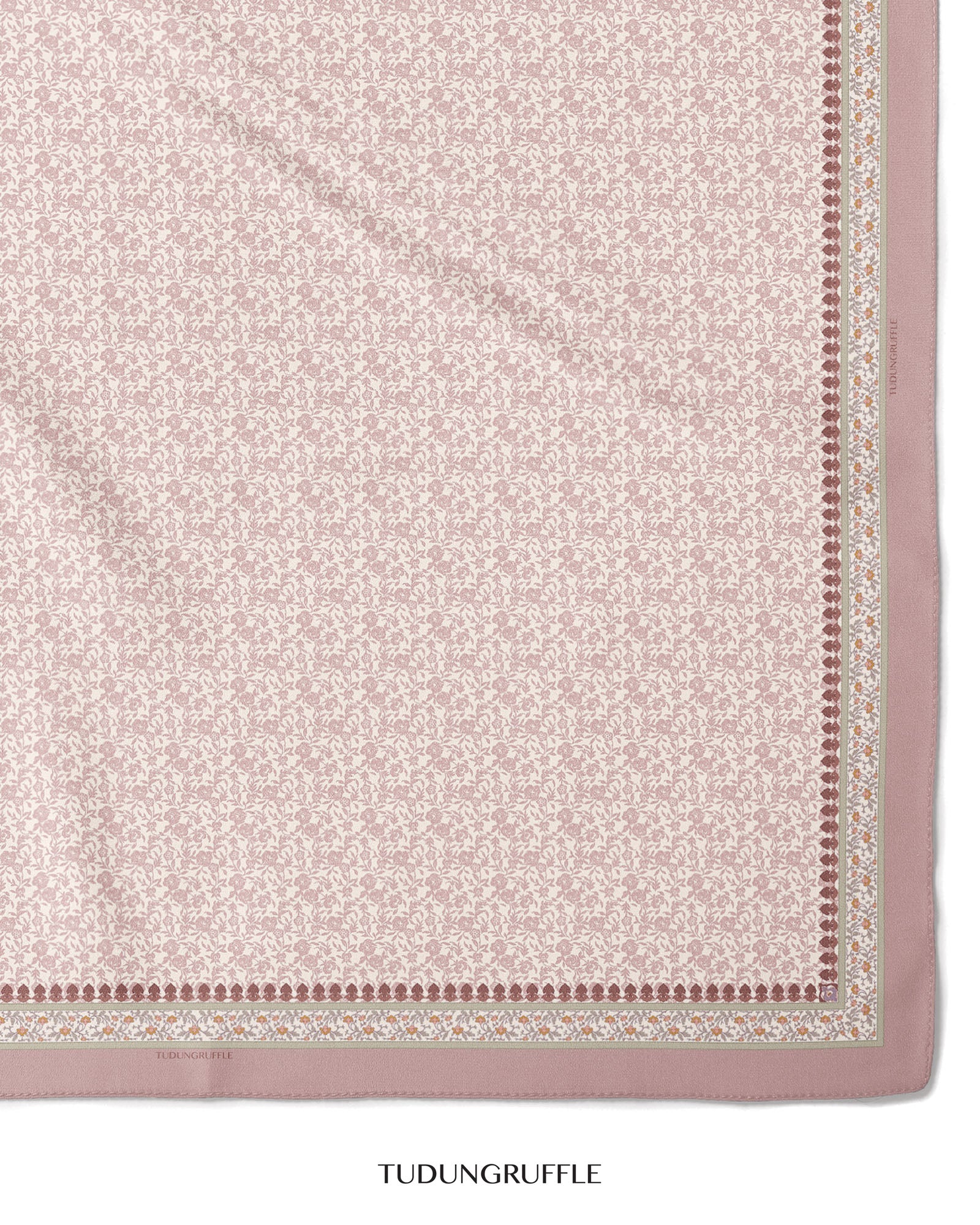 Sarong Bawal in Delima