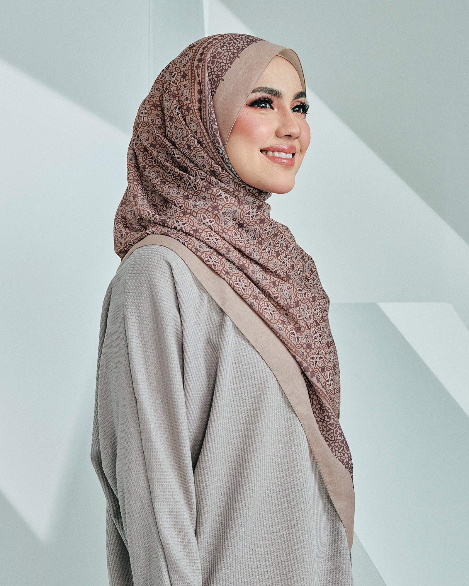 Marrakech in Palmeraie Beige Cotton Shawl