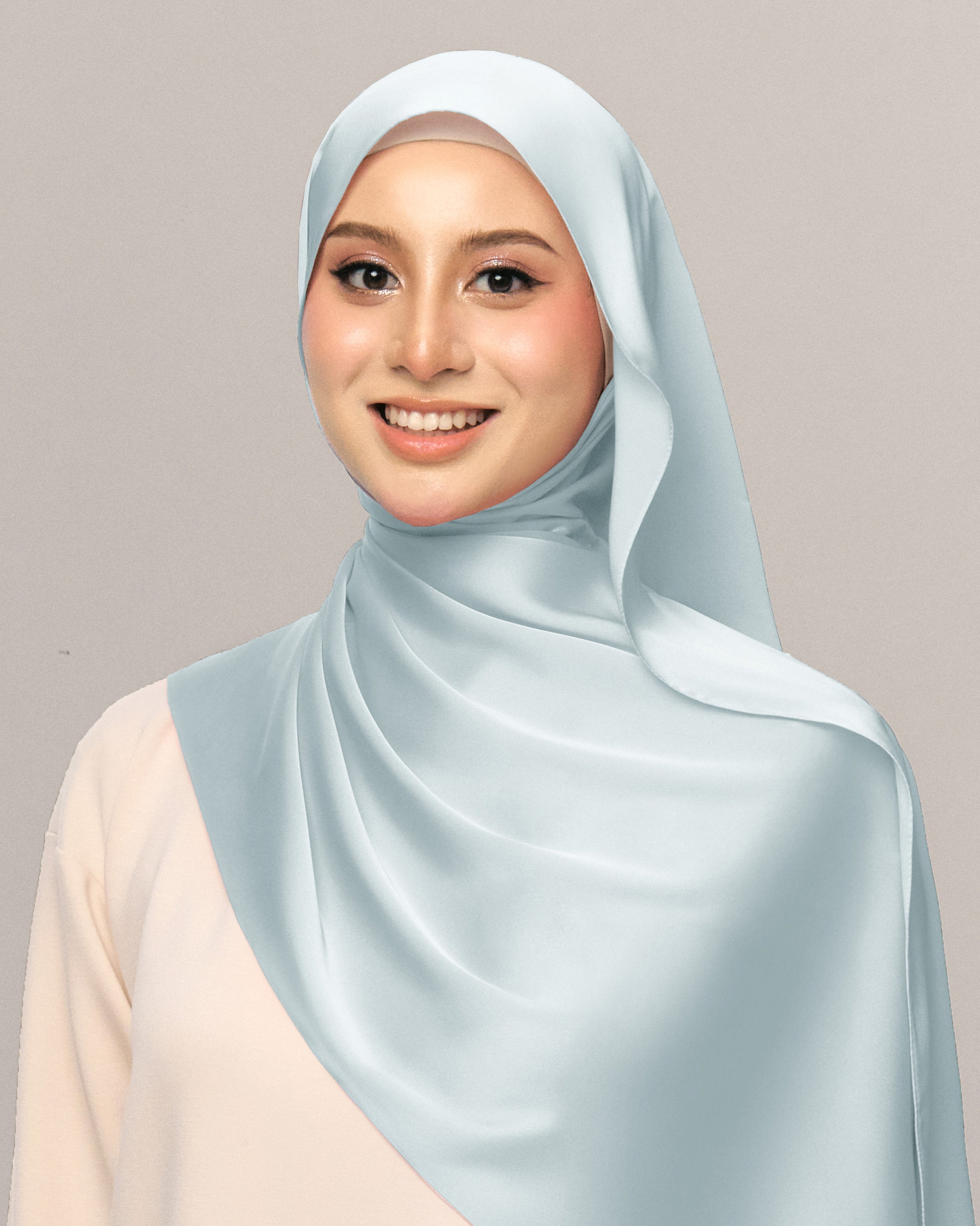 Amara Lightweight Satin