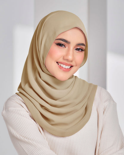 Safiyya Pearl Chiffon Shawl