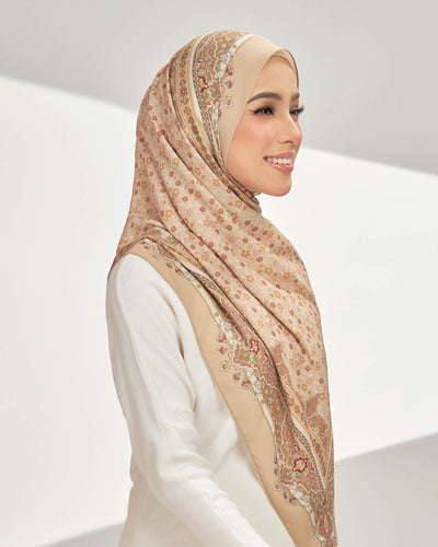 Tahzeeb in Bayj Wheat Shawl