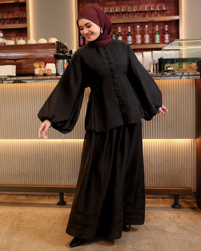 CLARA SET IN BLACK