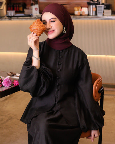 CLARA TOP IN BLACK