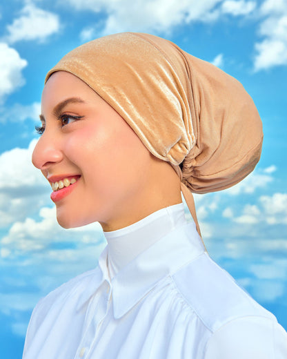 Inna Velvet in Bronzae