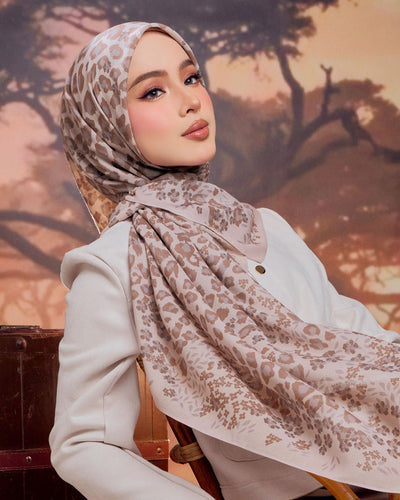 Cleo in Liora