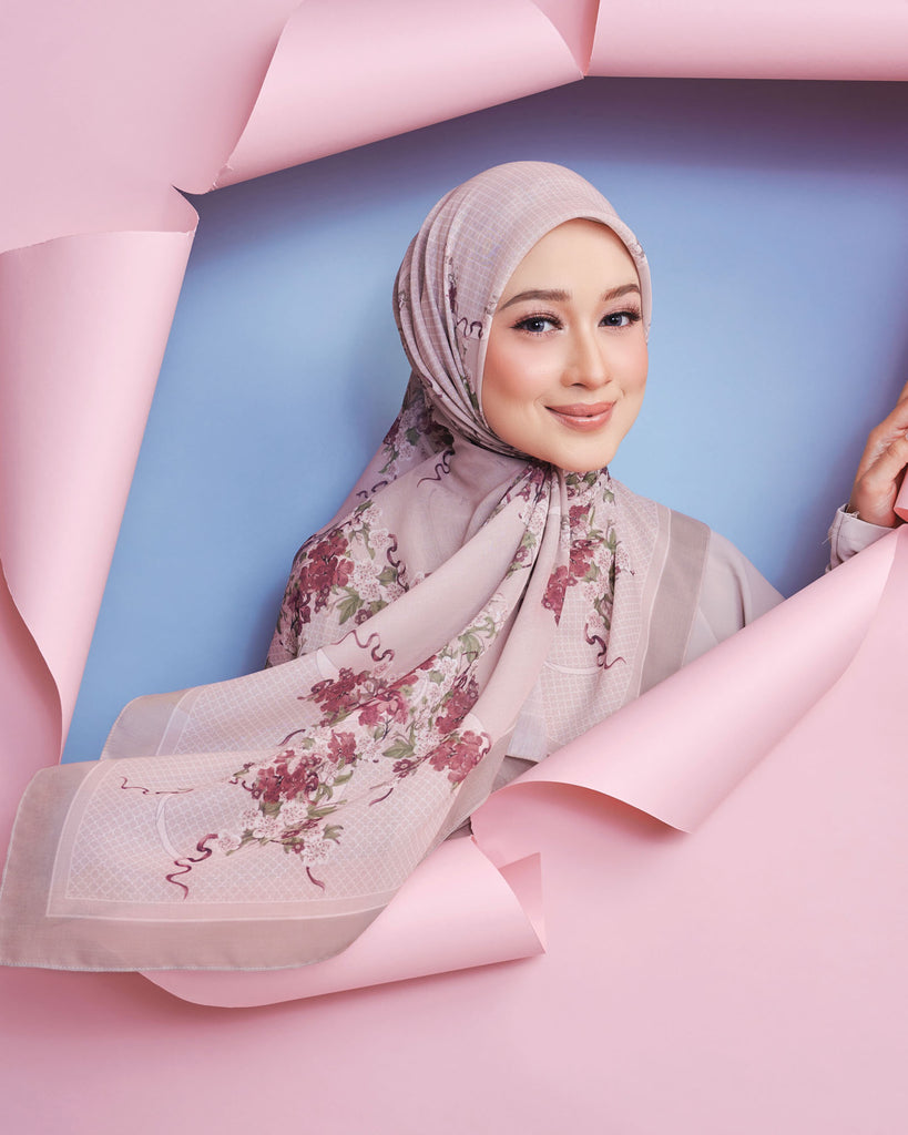 Top Hijab, The Modest Stylish Hijab, Shawls, Tudung