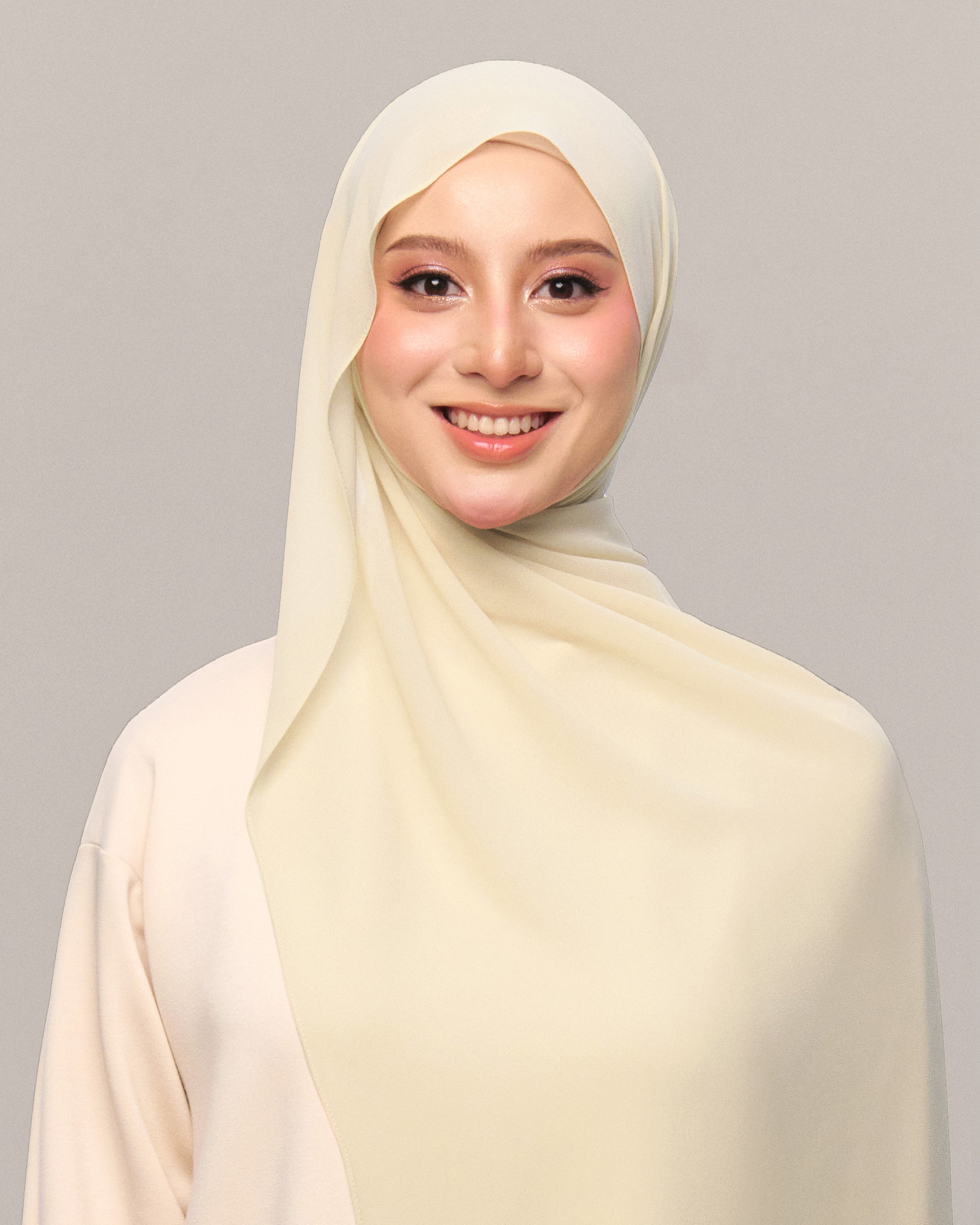 Safiyya Pearl Chiffon Shawl