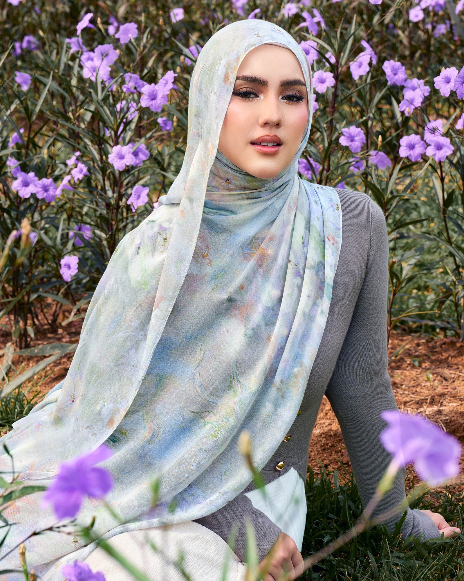 Eiryls Modal Shawl in Floravelle