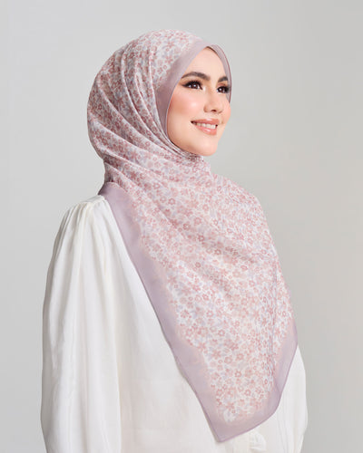 Vintage Garden in Eleanor Cotton Shawl
