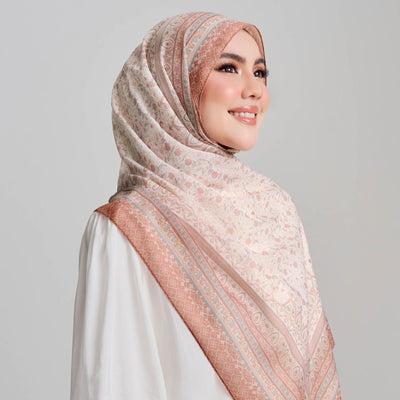 Arabesque in Elora Cotton Shawl