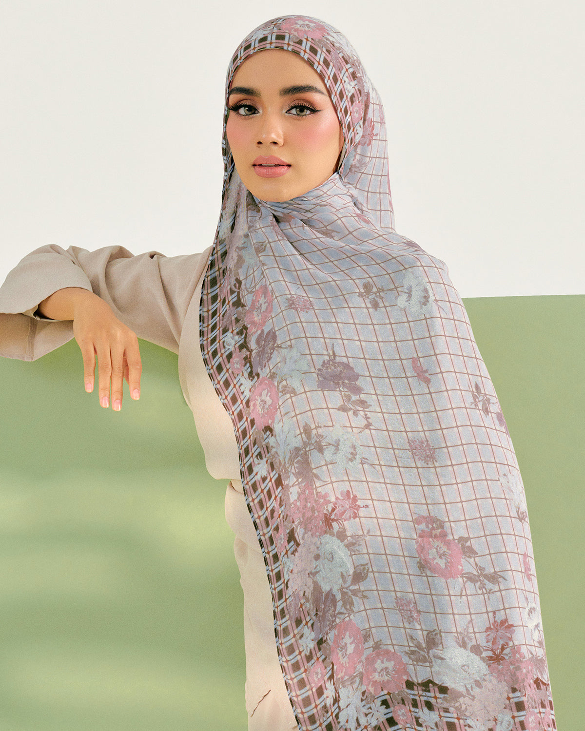 Cottage Bloom in Elsie Modal Shawl