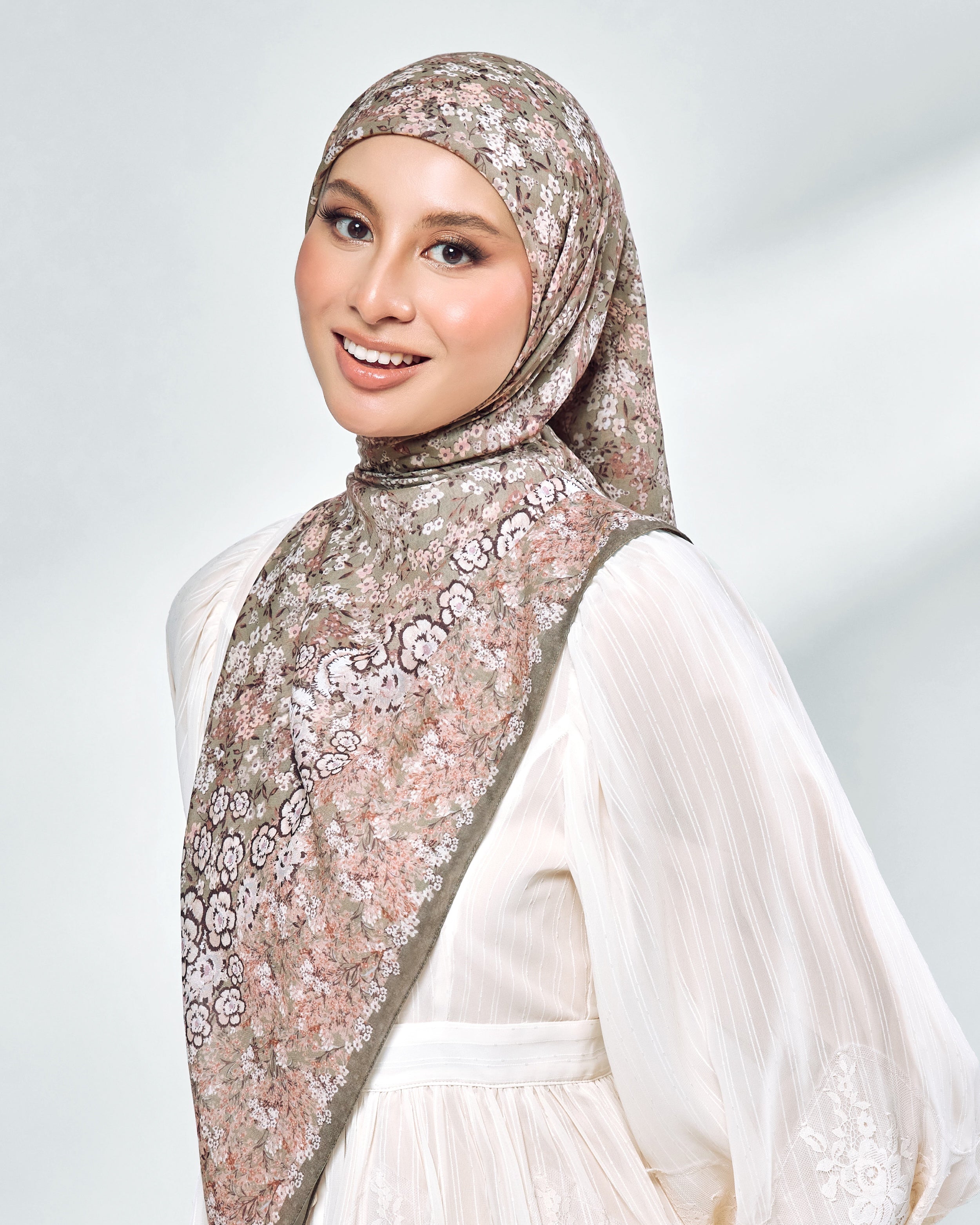 Bloomie in Fernie Ivy