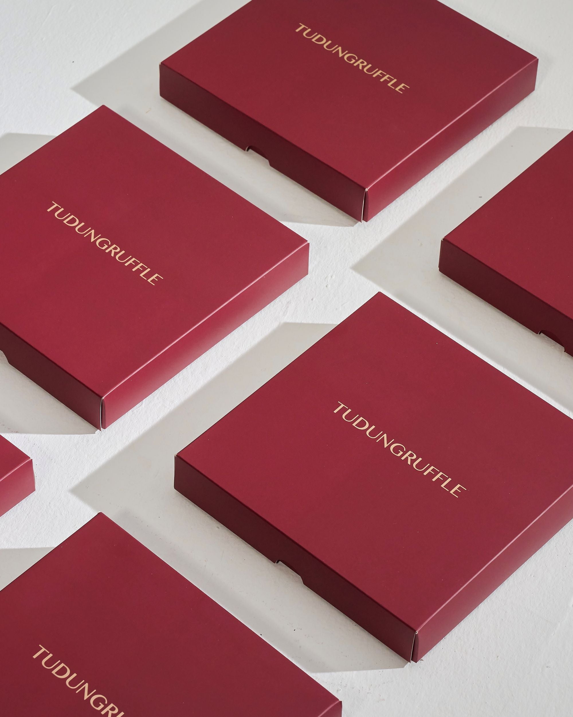 TR GIFT BOX