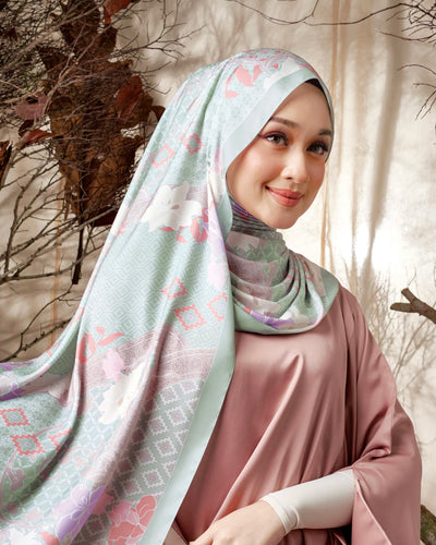 Serumpun in Dusty Pistachio Satin Shawl