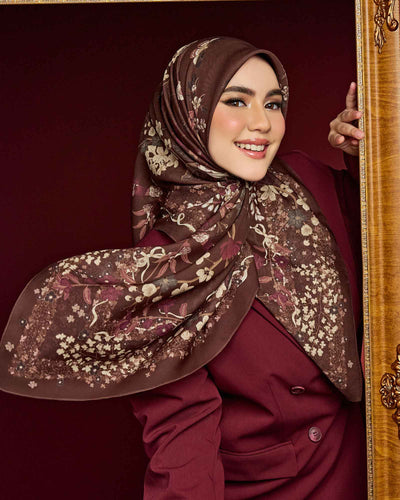 Sari in Jati