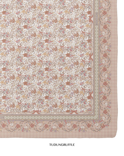 Kesuma in Apricot
