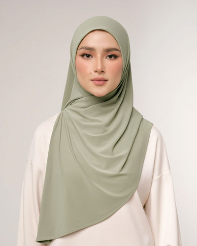 LAZY BAWAL