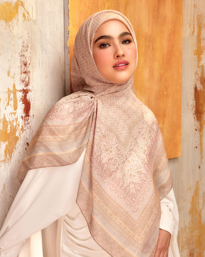 Arabesque in Lubna