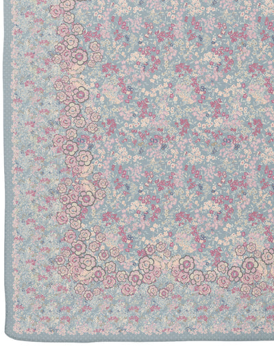 Bloomie in Lunablue Sky