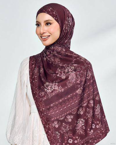 NOSTALGIA IN MAHIRA