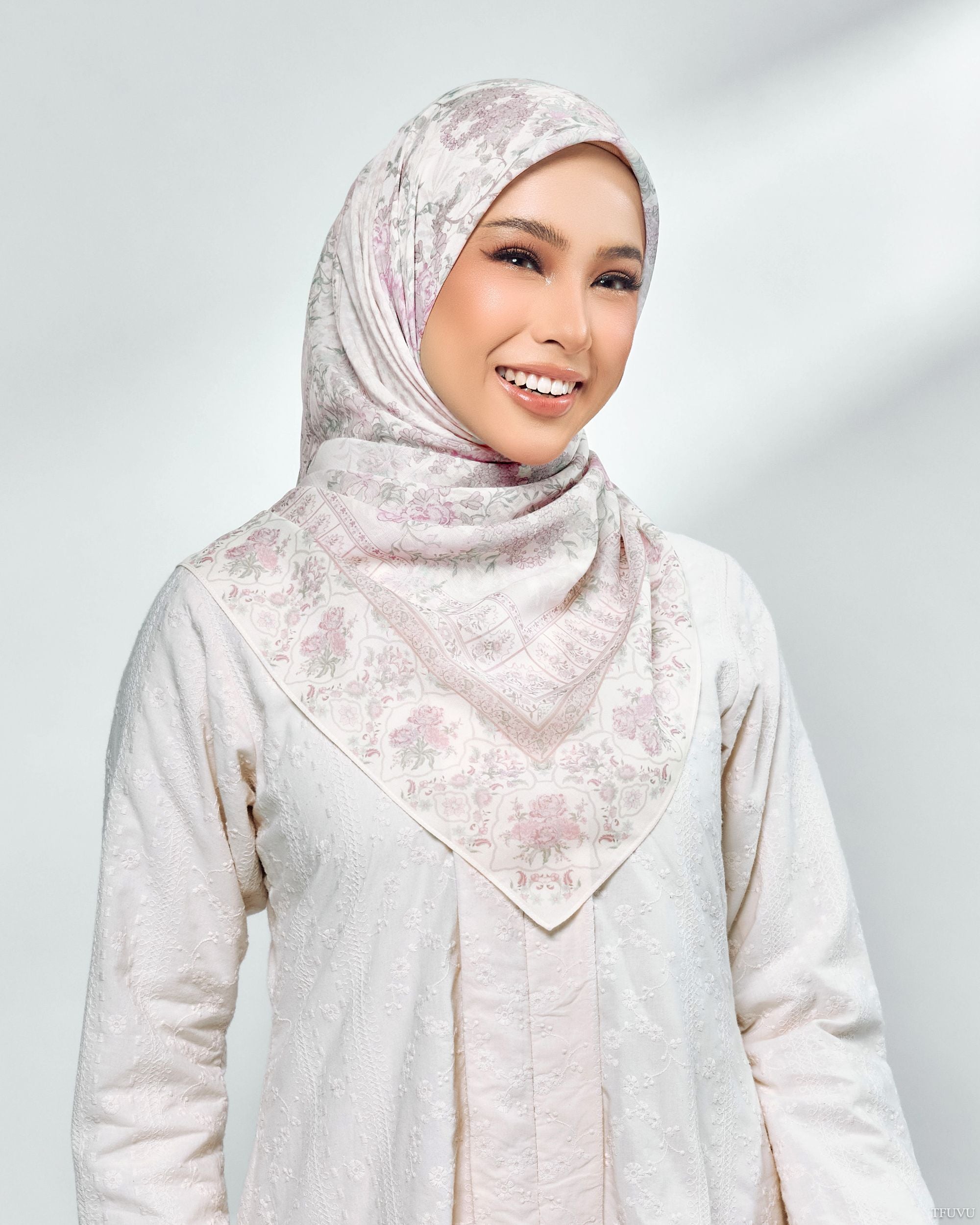 NOSTALGIA IN MARWINA