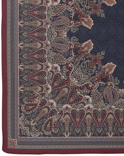 Aniesha in Midnira Shawl