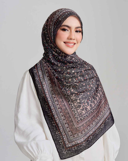 Arabesque in Mystic Cotton Shawl