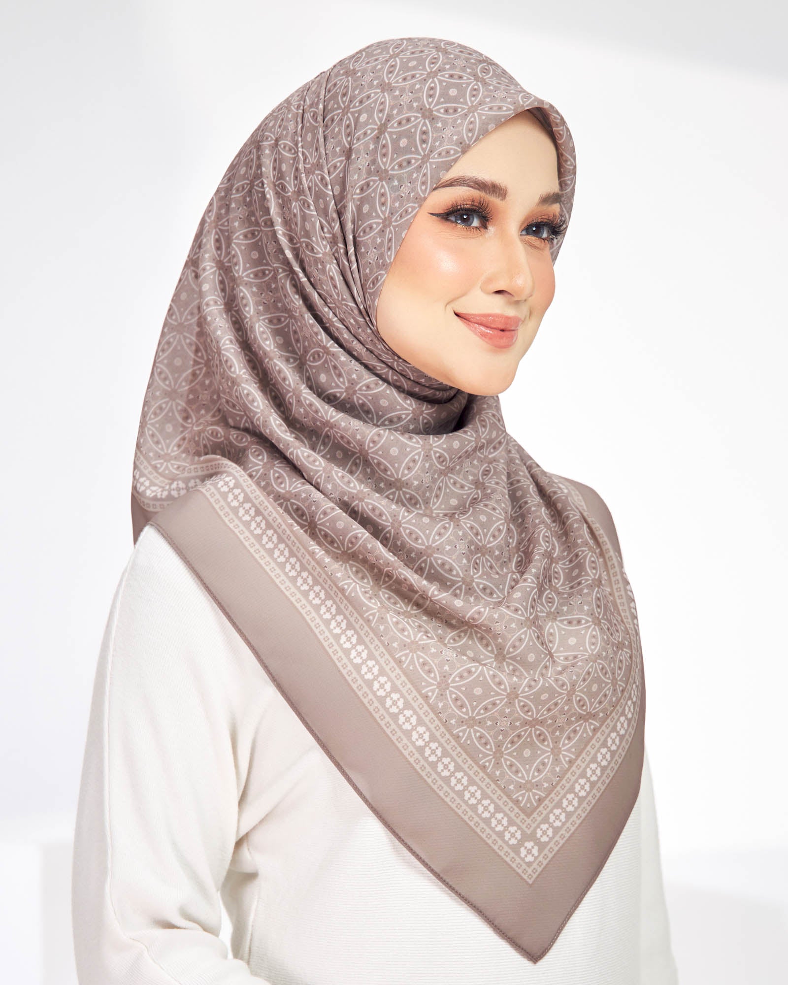 Marrakech in Merzouga Brown