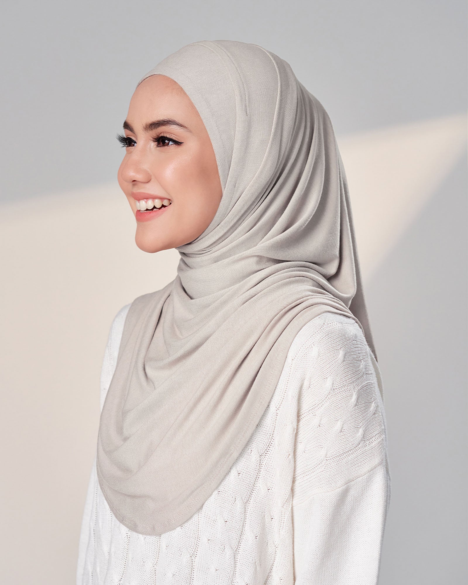 Cosy Sarong in Milk