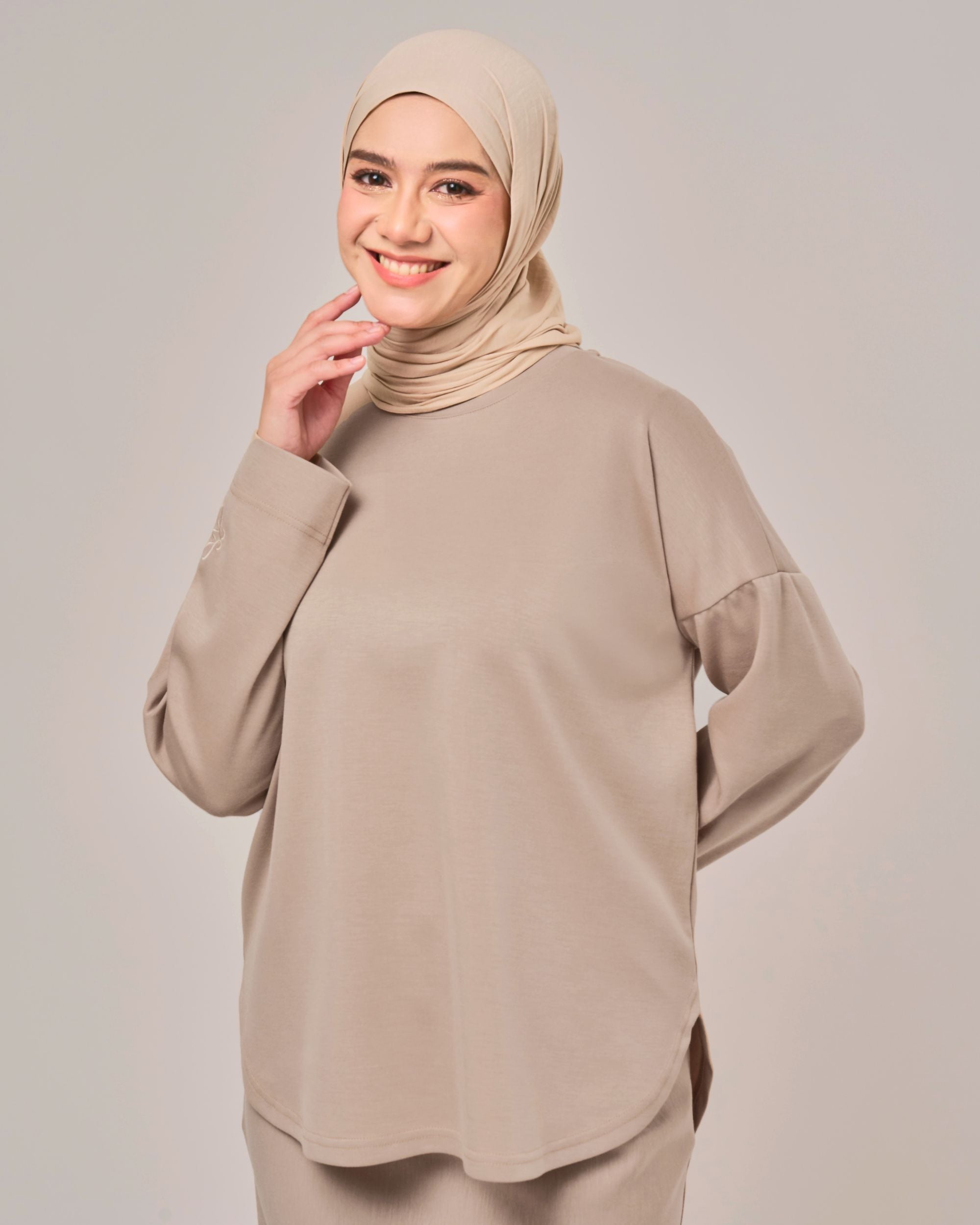 CORA TOP IN NUDE