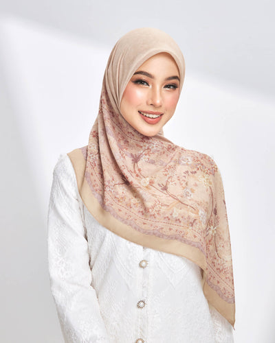 Enchanted in Oatmeal