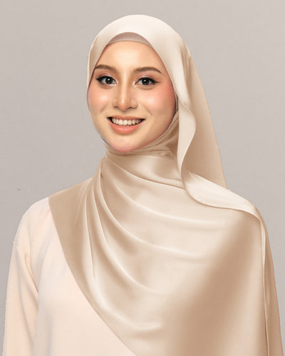 Amara Lightweight Satin